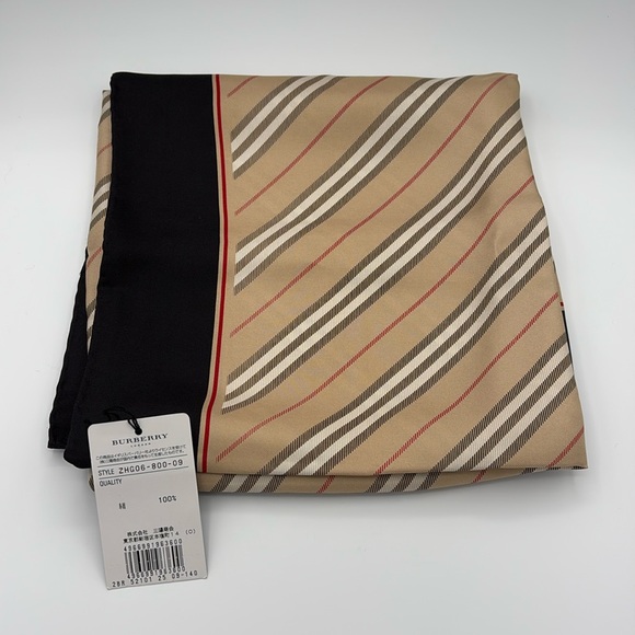 NWT Burberry 100% Silk Scarf 34”x34” - Picture 2 of 8